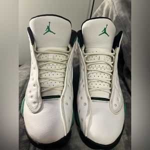 Air Jordan 13 Lucky Green